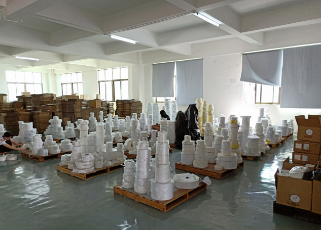 公司環(huán)境：倉(cāng)庫(kù)