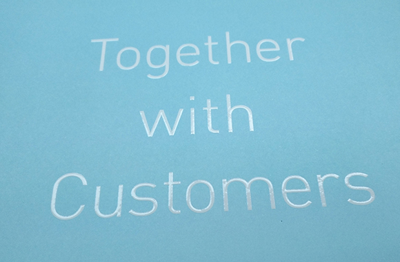 書本印刷UV工藝是什么？局部UV，UV工藝及效果詳解